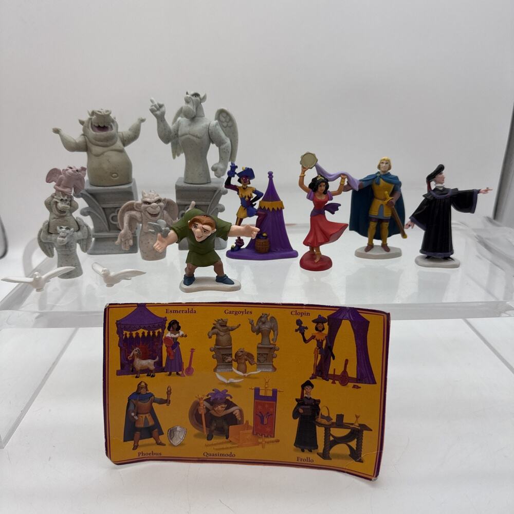 Disney Hunchback Notre Dame Quasimodo Esmerelda 13 Pc W/Gargoyles